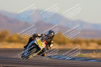 media/Jan-21-2023-CVMA (Sat) [[b9eef8ba1f]]/Race 13 500 Supersport-350 Supersport/